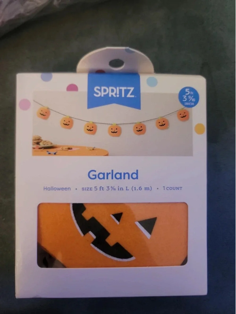 Halloween bundle! With glow in dark blanket read below